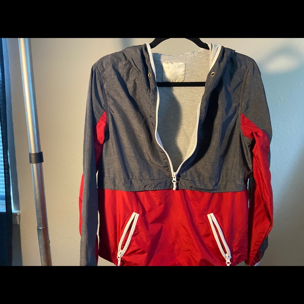 Windbreak pullover - Picture 5 of 6